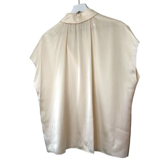 Vince Silk Cap Sleeve Ruched Back Button Down Blouse Cream Size Large - Picture 7 of 9